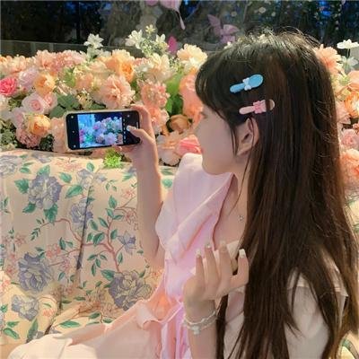 好女三头瞒